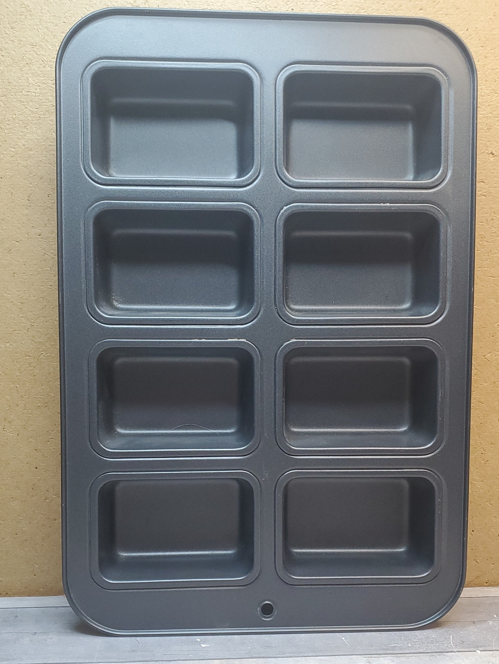 Nonstick 8-Cup Mini Loaf Pan